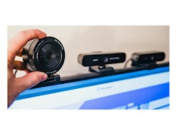 بررسی انواع وب کم ویدیو کنفرانس - قیمت و خرید | گلیک